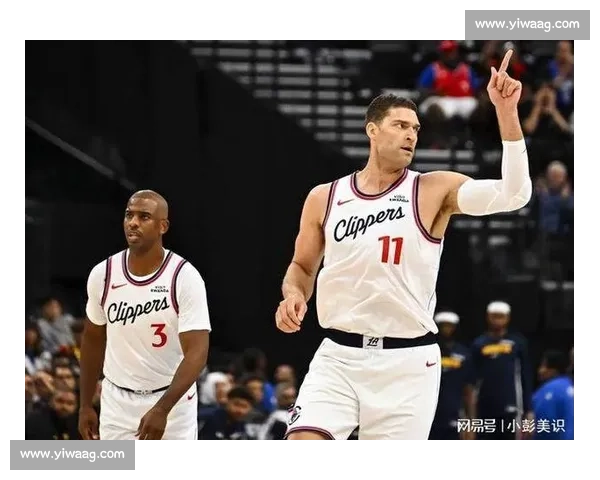 泰伦卢别硬撑了！科林斯适配小卡祖巴茨却替补，快船等不起